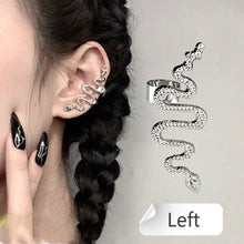 Load image into Gallery viewer, New Fashion Punk Butterfly Clip Earring for Teens Women Men Ear Cuffs Zinc Alloy Cool Jewelry Vintage Retro Chain Earings Metal