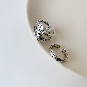 Vintage Smiling Face Finger Rings for Women Girl Punk Hip Hop Opening Adjustable Ring Weaving Rings Statement Jewelry Gift