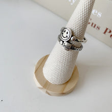 Load image into Gallery viewer, Vintage Smiling Face Finger Rings for Women Girl Punk Hip Hop Opening Adjustable Ring Weaving Rings Statement Jewelry Gift