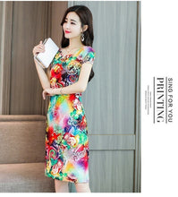 Load image into Gallery viewer, Xl-5xl 2019 Women Print Dresses Long Casual O-neck Cotton Dress Short Sleeves Mid-calf Plus Size Loose Vestidos Clothes