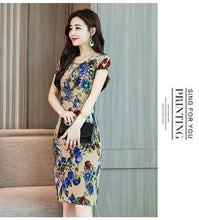 Load image into Gallery viewer, Xl-5xl 2019 Women Print Dresses Long Casual O-neck Cotton Dress Short Sleeves Mid-calf Plus Size Loose Vestidos Clothes