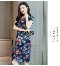 Load image into Gallery viewer, Xl-5xl 2019 Women Print Dresses Long Casual O-neck Cotton Dress Short Sleeves Mid-calf Plus Size Loose Vestidos Clothes